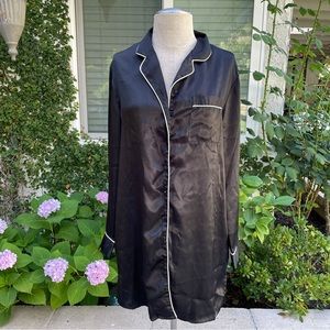 NEW Stars above Women’s Black Satin Nightshirt Night Gown size Medium